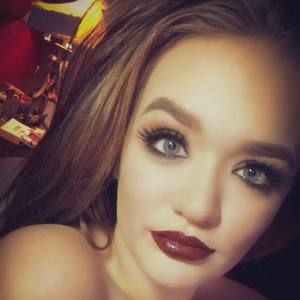 Meet your Posher, Machaela